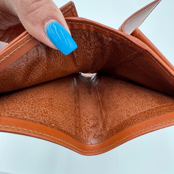 Vintage Fendi Green and Brown Wallet - Picture 10 of 13